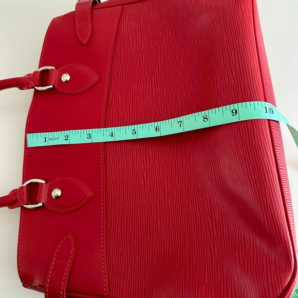 Red Epi Leather Passy PM Bag - Picture 12 of 15